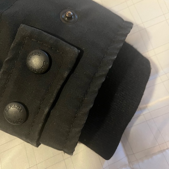 Canada Goose Jacket - Picture 10 of 16